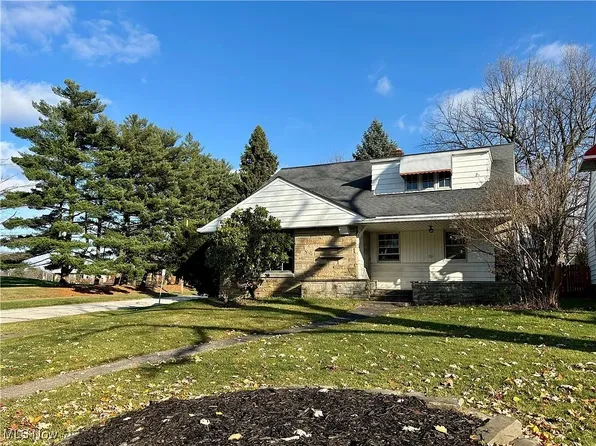1999 S Green Rd, South Euclid, OH 44121