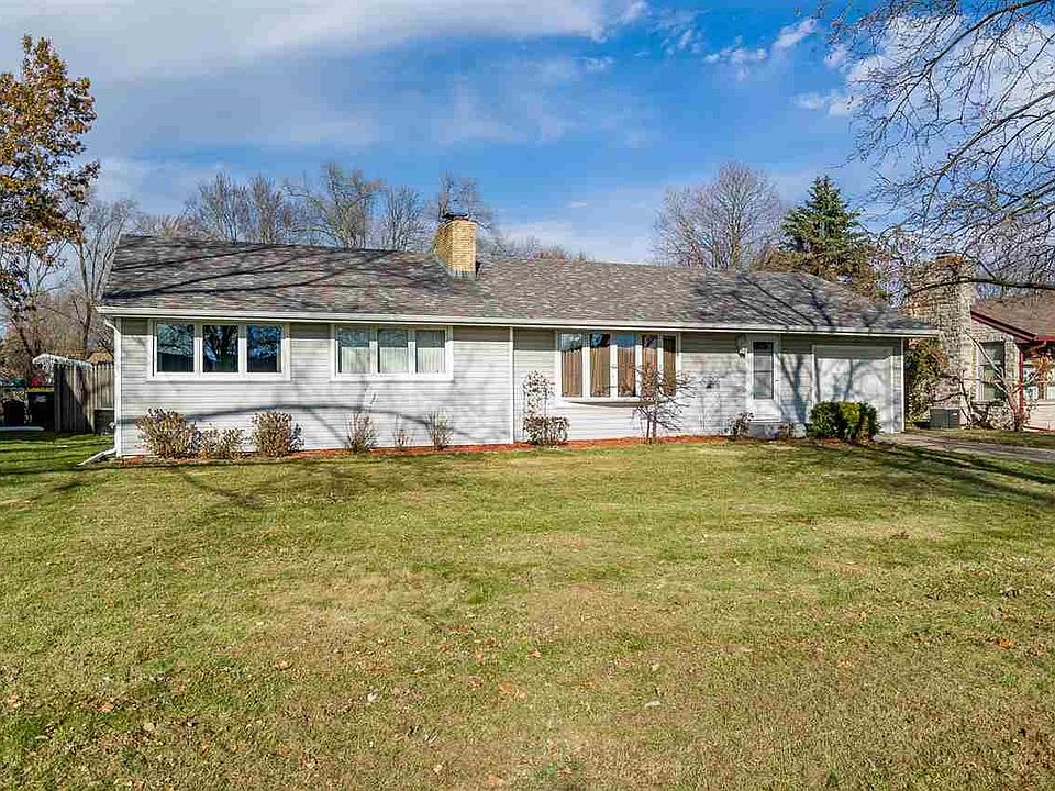 1st image of 120 Sycamore Ln