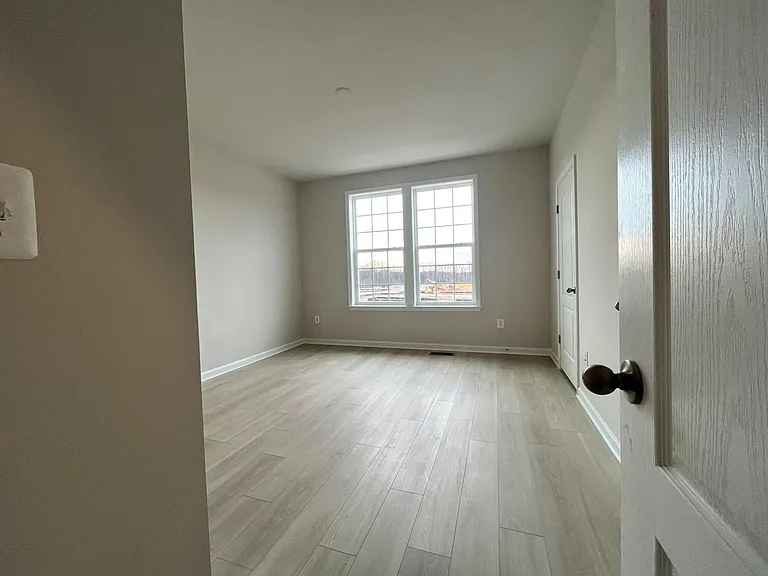 8807 Merriweather Ln — Photo 18