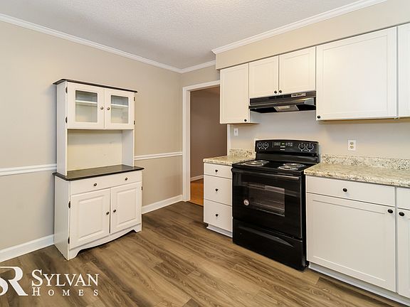4th image of 2943 Marthas Pl