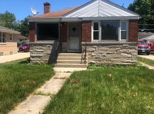 443 Hyde Park Ave, Bellwood, IL