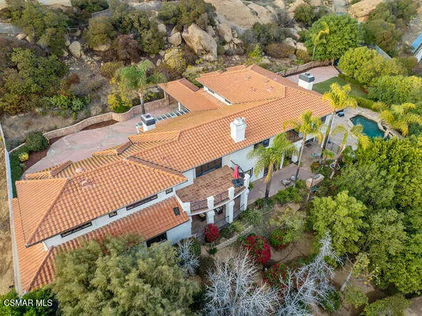 9253 Rocky Mesa Pl, West Hills, CA 91304