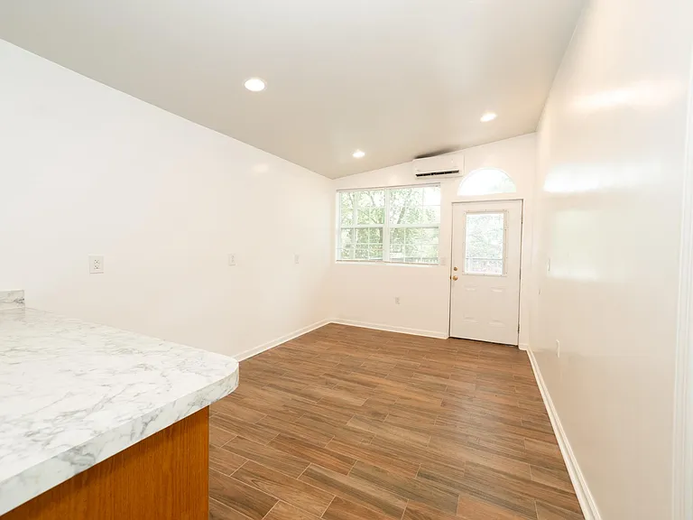 1213 Kendrick Rd — Photo 37