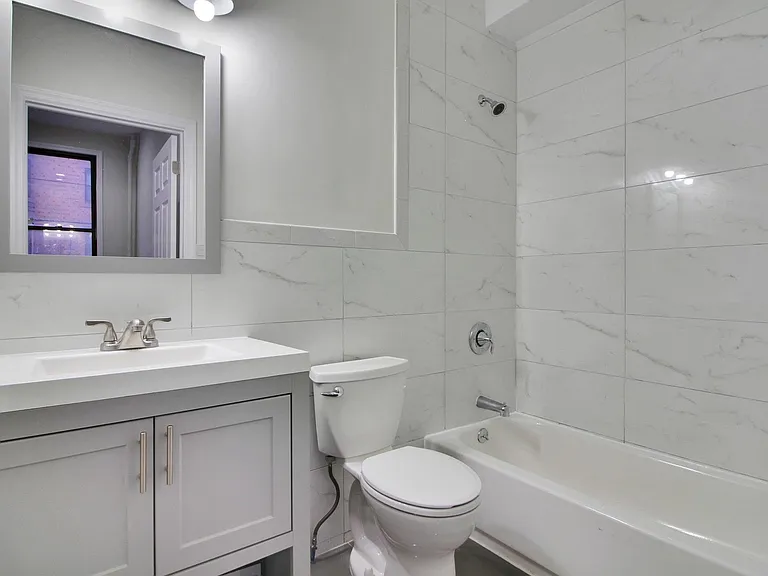 332 Jackson St #2L — Photo 4