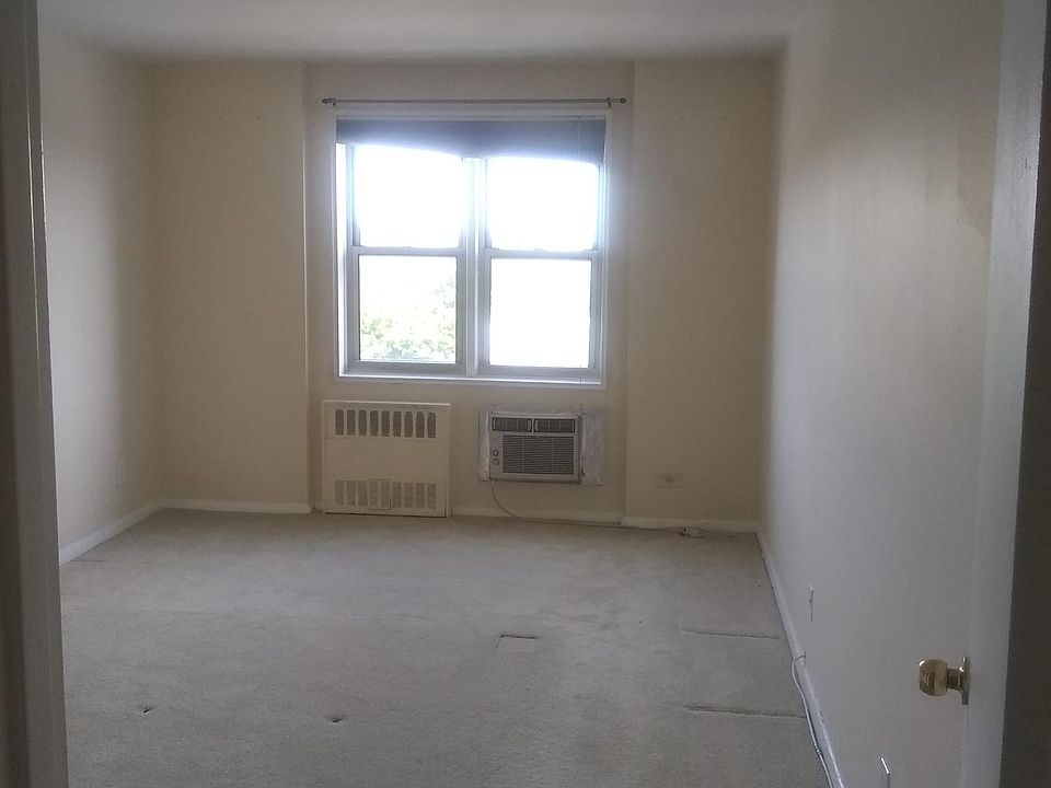 2nd image of 345 Bronx River Rd #3