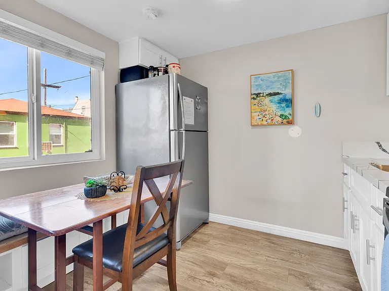3630 Bayside Ln #6 — Photo 3