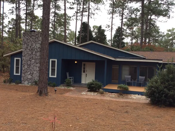 35 Baltusrol Ln, Pinehurst, NC 28374
