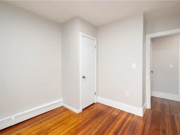 6 Howard St Floor 2, Cranston, RI 02920