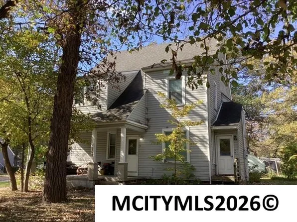 1108 N Carolina Ave, Mason City, IA 50401