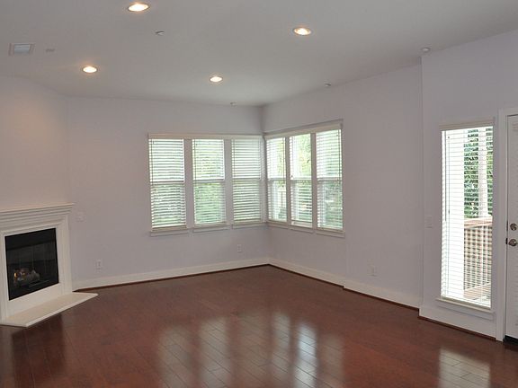 5th image of 6010 Celedon Crk APT 5