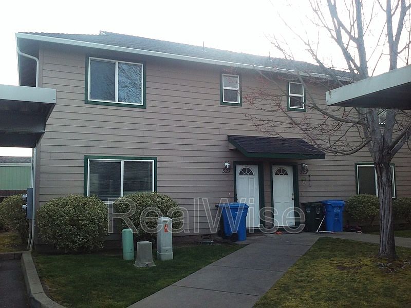 1st image of 327 Pardee Ln