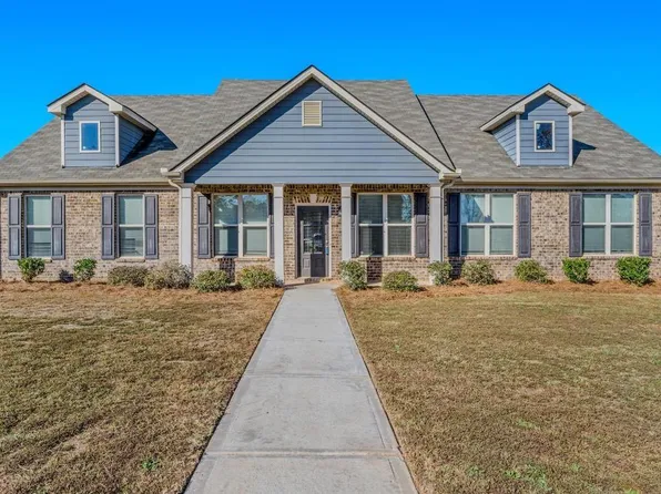 1141 Abundance Dr, Locust Grove, GA 30248