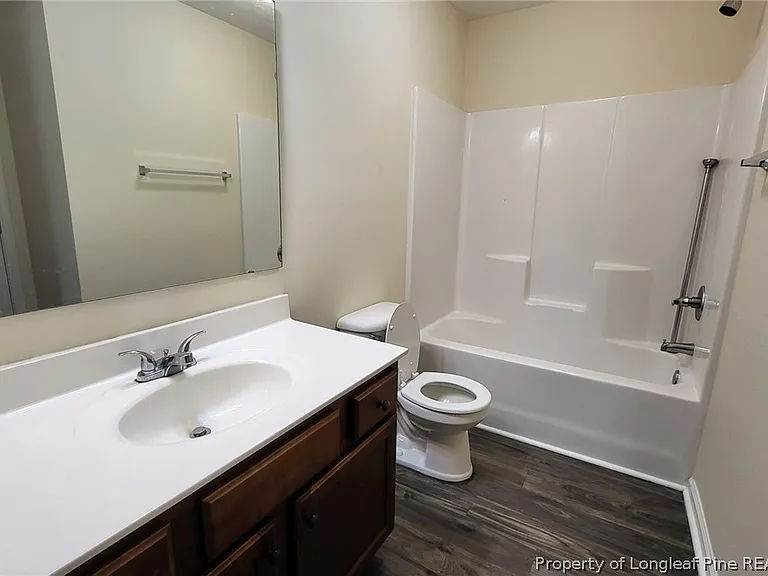 2394 7th Street Rd #B — Photo 10