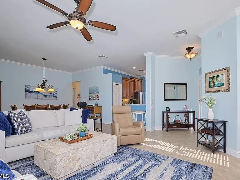 16320 Willowcrest Way — Photo 17