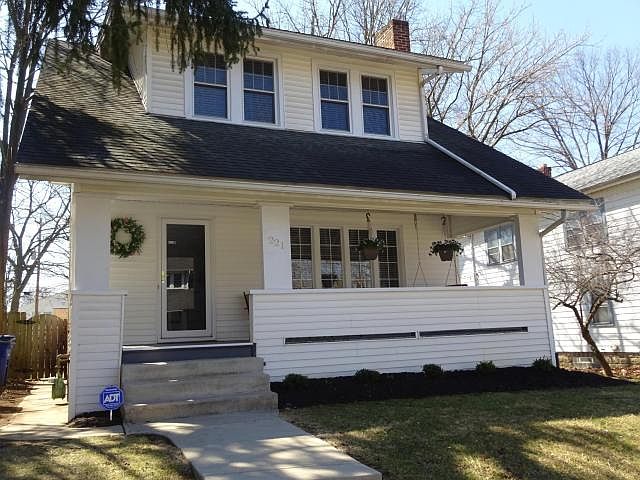 1st image of 221 Clinton Heights Ave