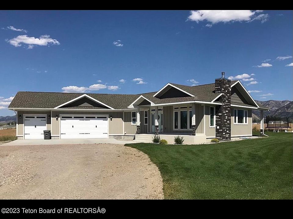 1st image of 186 Southbrook Dr