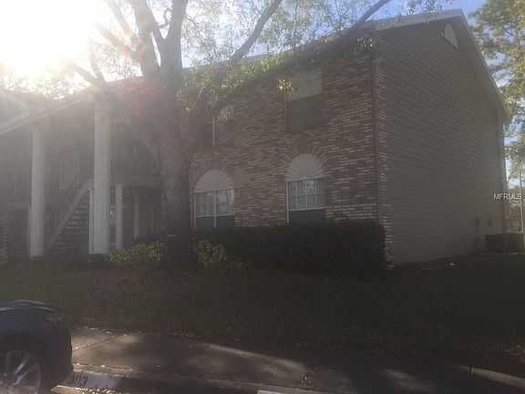 2nd image of 176 Reserve Cir APT 112