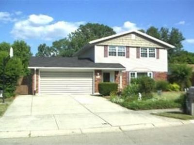 8007 Philadelphia Dr, Fairborn, OH, 45324
