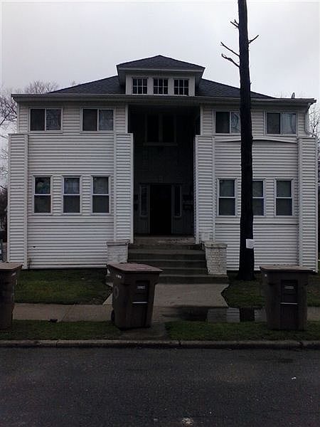 FRONT OF WALDO