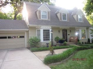 6937 Glenwood St, Overland Park, KS 66204