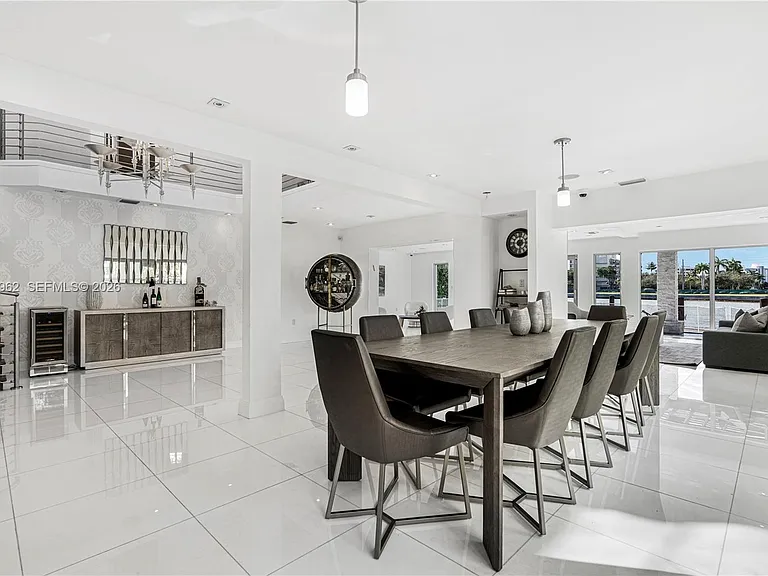 9380 Bay Dr — Photo 18