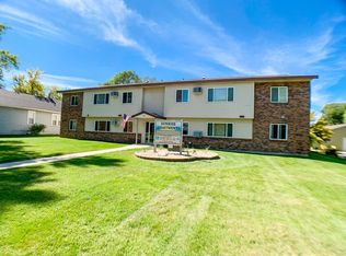 120 6th Ave S #3, Brookings, SD 57006