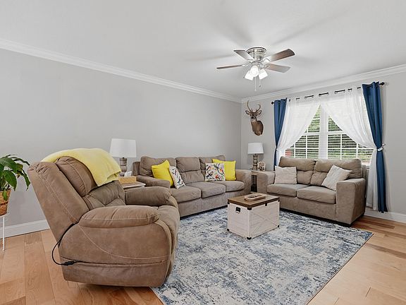 5th image of 817 Oliver Ave