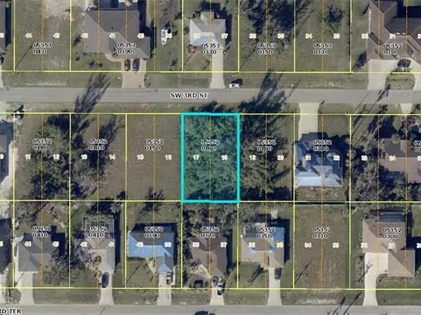 3520 SW 3rd St #17, Cape Coral, FL 33991