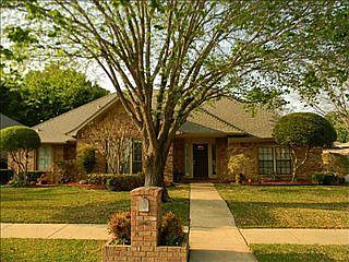 1st image of 1305 Brookshire Dr