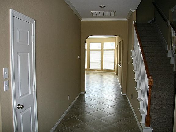 2nd image of 26603 Mellenbrook Ln