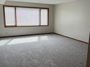 1812 B St #3, Lincoln, NE 68502