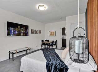 1350 NE 111th St #3, Miami, FL 33161