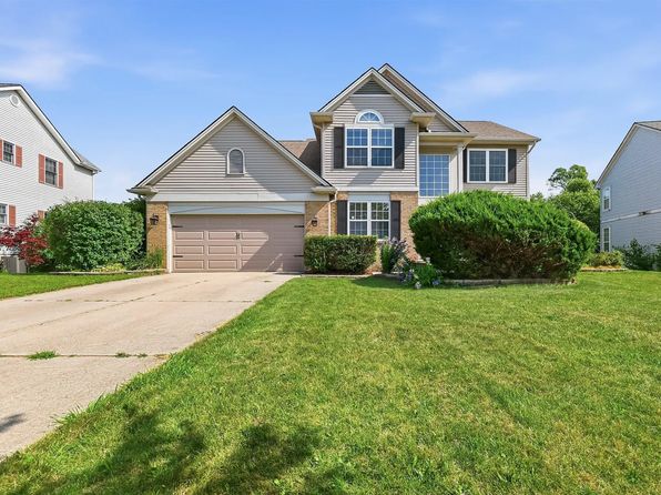 2793 Green Valley Dr