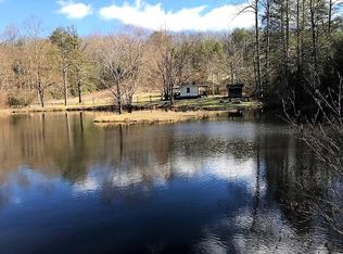 330 Smithfield Rd, Tellico Plains, TN 37385