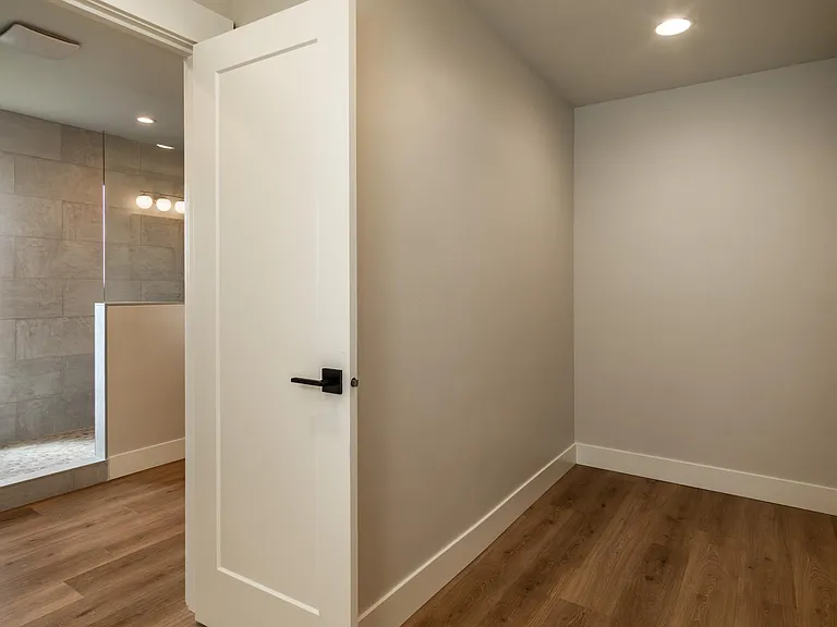 Master Closet (Shelving to come)