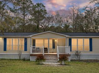 220 Albacore Rd, Bonneau, SC 29431