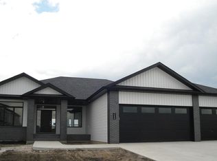 4696 11th St W, West Fargo, ND 58078