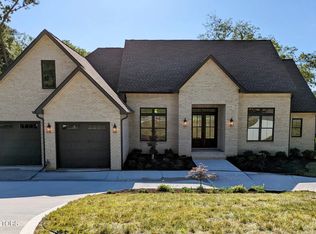 101 Lakeview Pl, Clinton, TN 37716