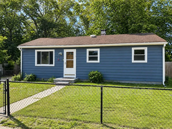519 Berkeley Dr, Browns Mills, NJ 08015