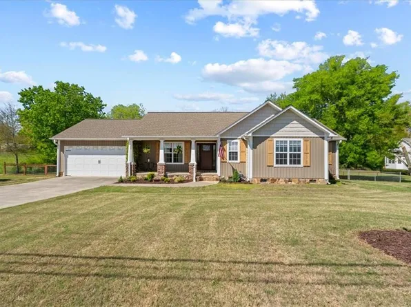 2664 Boone Ford Rd SE, Calhoun, GA 30701