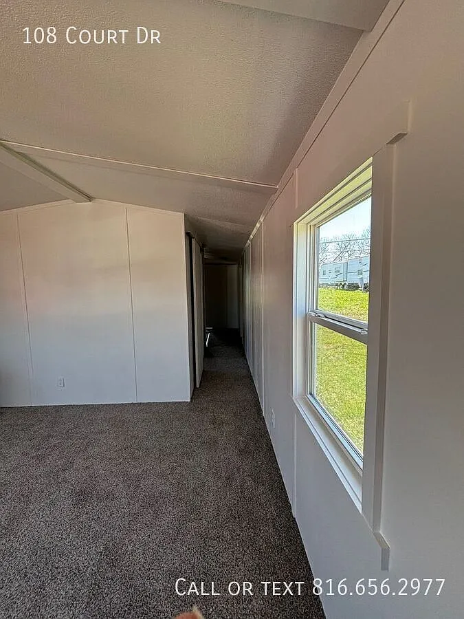 Newly Remodeled 2 Bed 1 Bath Home in Greenwood - 970 Sq Ft — Photo 2