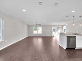 193 Wainwright Dr, Crestview, FL 32539