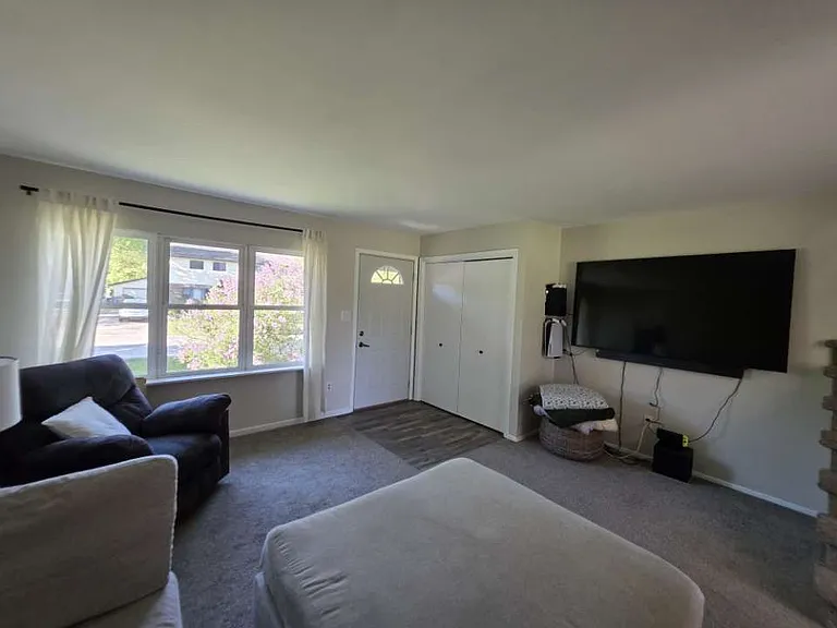 S70W13424 Fennimore Ln — Photo 5