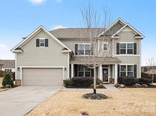 393 Winding Oaks Ln SE, Concord, NC 28025
