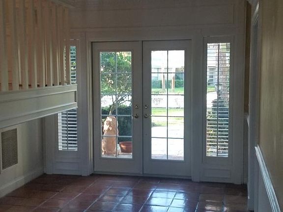 5th image of 2120 Oak Hammock Dr