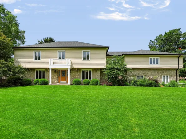 110 Westbourne Dr, Brownsburg, IN 46112