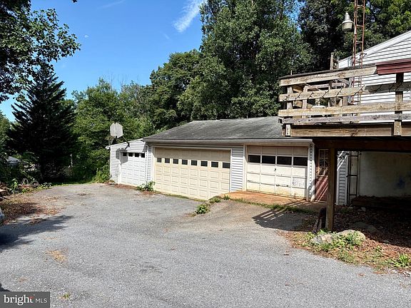 2nd image of 5536 Bossler Rd