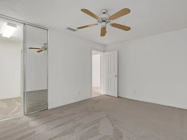 8338 Old Forest Road, Palm Beach Gardens, FL 33410