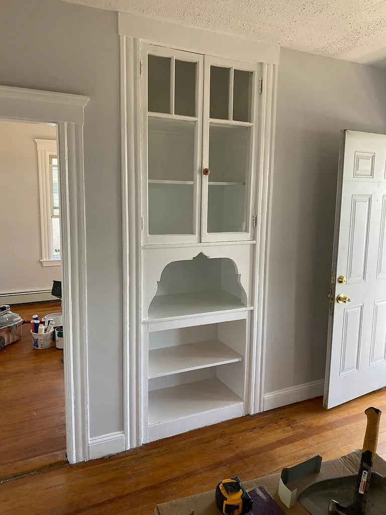 2 bed, 870 sqft, $2,100 — Photo 2