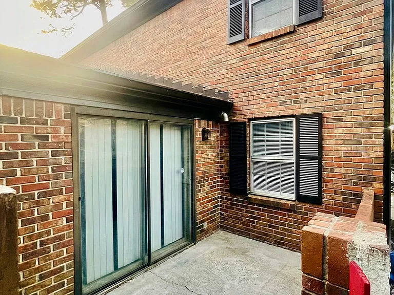 106 Plantation Dr — Photo 2